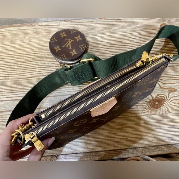 ❌SOLD❌ Authentic Like New Louis Vuitton Multi Pochette Accessories Army Green - Picture 10 of 16